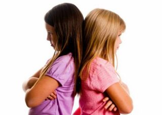 Женская дружба: почему происходят ссоры с подругой?