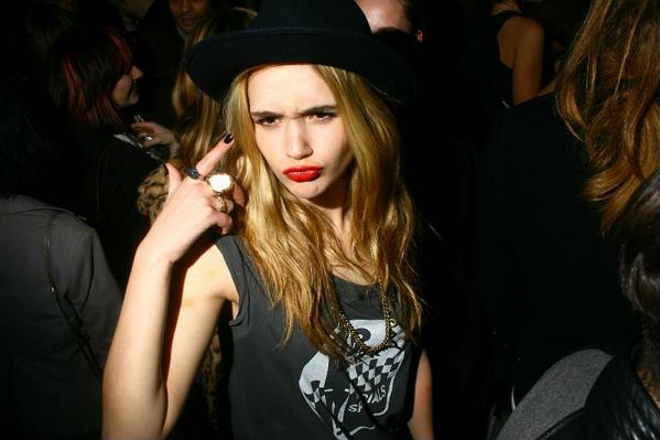 Клубная мода: кэжуал, гранж, R&B и другое