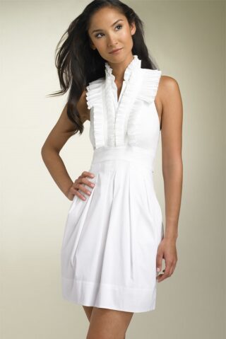 Платья на Новый год. В чем встречать год Дракона?