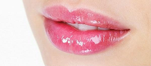 Увеличение губ гиалуроновой кислотой