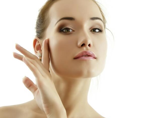 Подтяжка лица остановит время