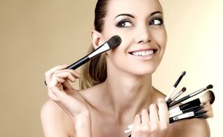 Как стать визажистом с нуля?