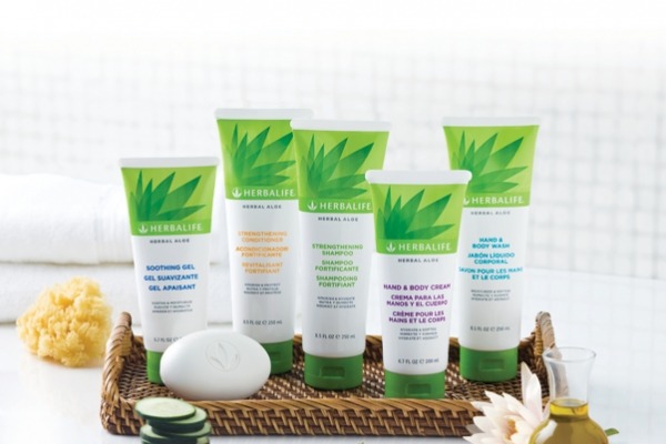 Новая линия ухода за телом и волосами Herbal Aloe