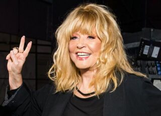 Чем так шокировала пластических хирургов Примадонна?