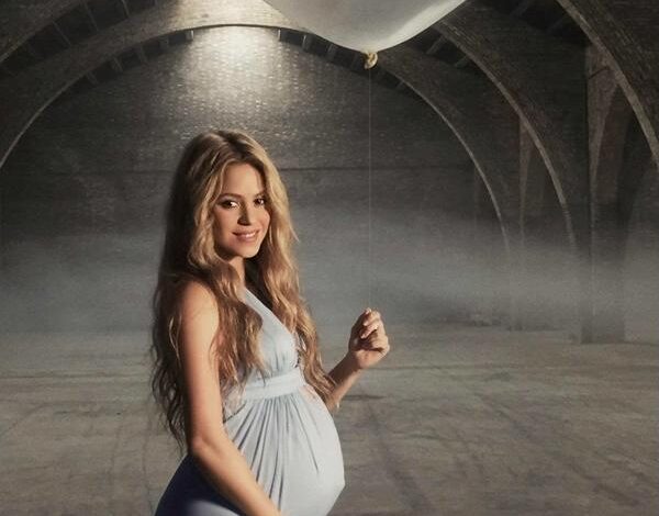 У певицы Шакиры родился первенец Милан