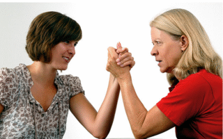 Сложные отношения: невестка vs свекровь