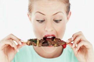 Все на шашлык: как правильно мариновать шашлык