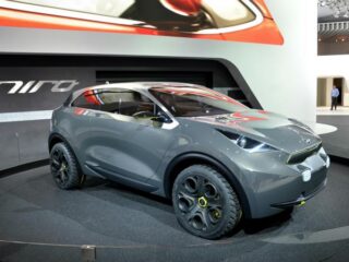 Новый кроссовер Kia Niro