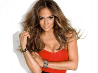 Дженнифер Лопес в российском Glamour