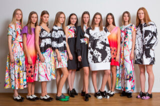 Британский дизайнер Джайлз Дикон представил новую коллекцию