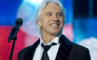 Дмитрий Хворостовский возвращается на сцену.