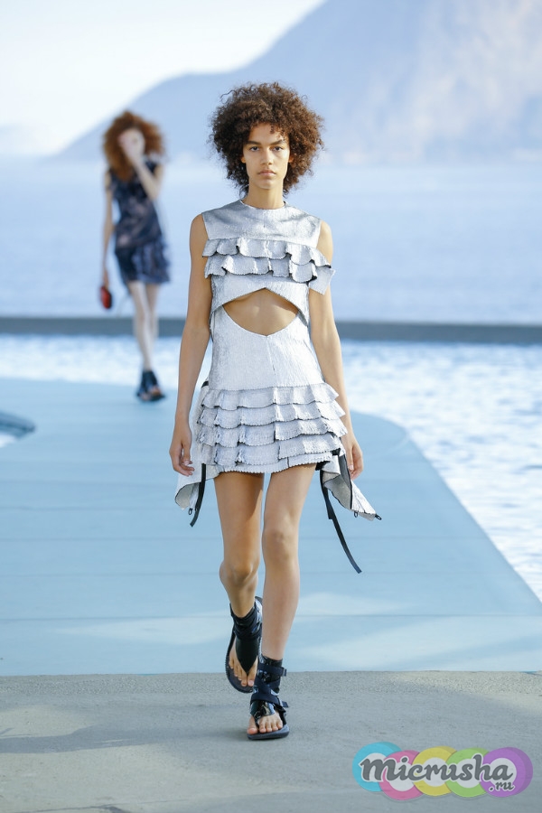 Коллекция LV весна-лето 2017