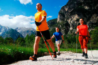 Скандинавская ходьба — приступаем