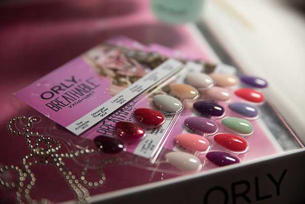 Профессиональный цветной дышащий уход за ногтями BREATHABLE