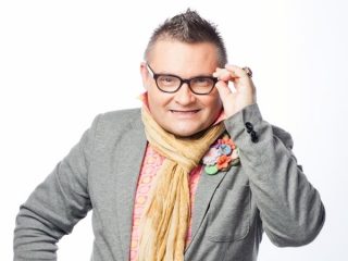 «Модный разговор» с историком моды Александром Васильевым