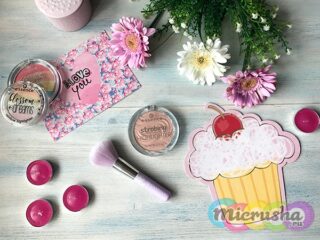 Стробинг с помощью Essence Strobing Highlighter Тон 10 Let It Glow. Фото, свотчи.