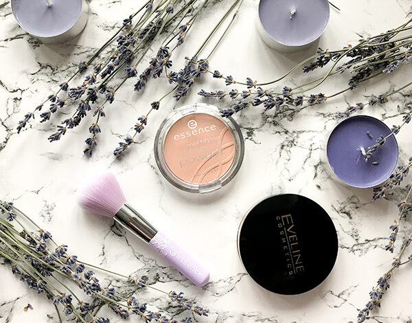 Пудры для лица Eveline и Essence. Обзор, сравнение, свотчи.