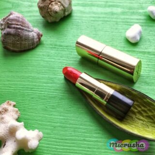 Губная помада ARTISTRY SIGNATURE COLOR в оттенке GLAM CORAL 21