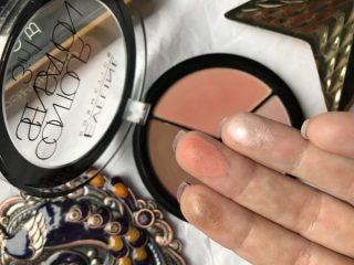 Палитра для макияжа лица Eveline Contour Sensation. Обзор