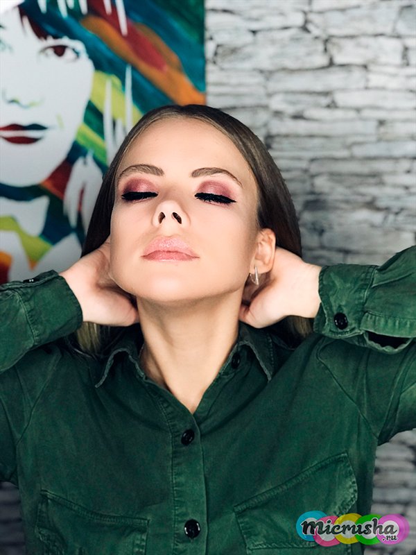 Вечерний макияж с пигментами от Estrade make up Sature.Видео