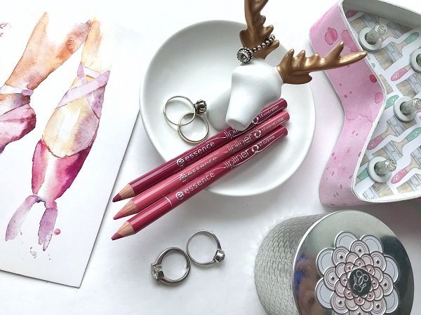 Карандаши для губ Essence Lipliner. Три оттенка. Отзыв.