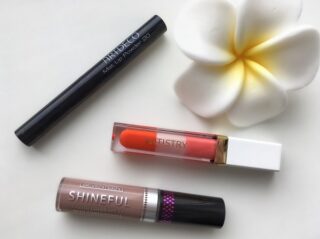 Новинки косметички: рисуем губы с Artdeco, Seventeen и Artistry