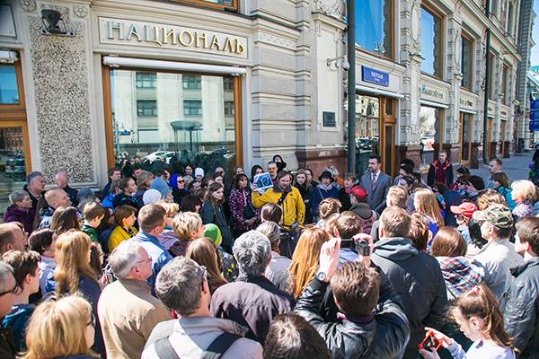 В Москве стартовал сезон бесплатных экскурсий и фотоутренников «Москва на связи»