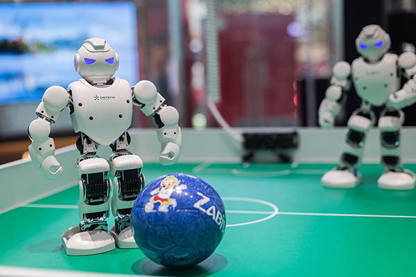 В МЕГА Химки открылся Центр Инноваций