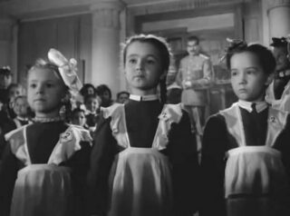 Фильмы про школу для детей