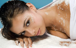 Уход за кожей тела зимой. Актуальные советы.