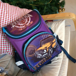 Кто должен собирать портфель в школу?