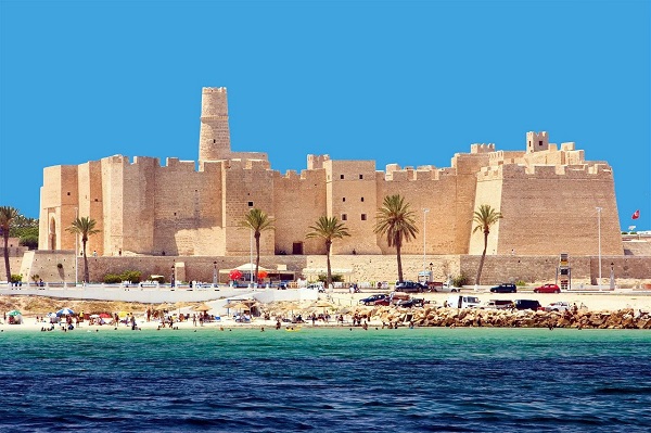 Безопасность в Тунисе, этикет и правила поведения