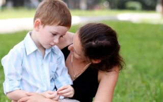 Застенчивый ребенок. Что делать?