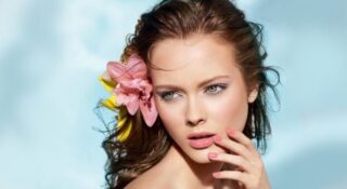 Как продлить стойкость макияжа?