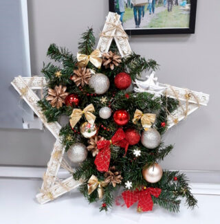 Новогодняя звезда своими руками. Пошаговая инструкция