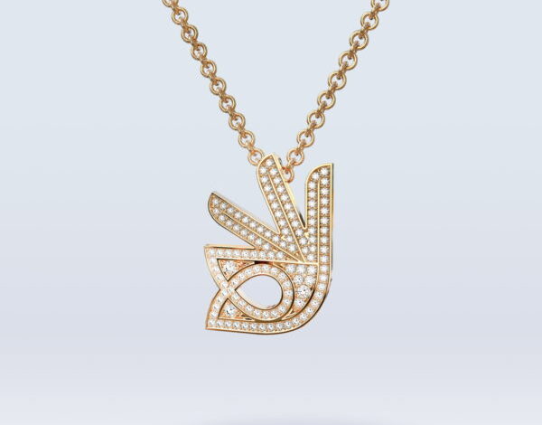 Бриллианты в подарок в сети «Пальчики»